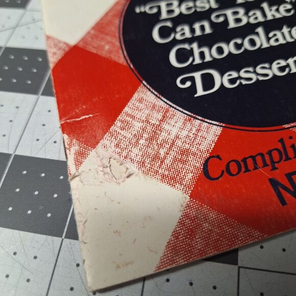 Nestle Better Homes Garden Booklet Chocolate Recipes Desserts 1983 Sweet Vintage - Picture 4 of 9